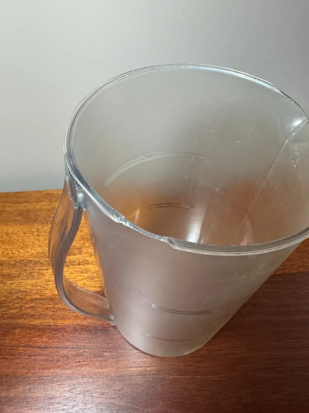 Mr. Coffee Iced Tea Maker - Model TM1 - White Red 2 Quart Pitcher - Works - READ